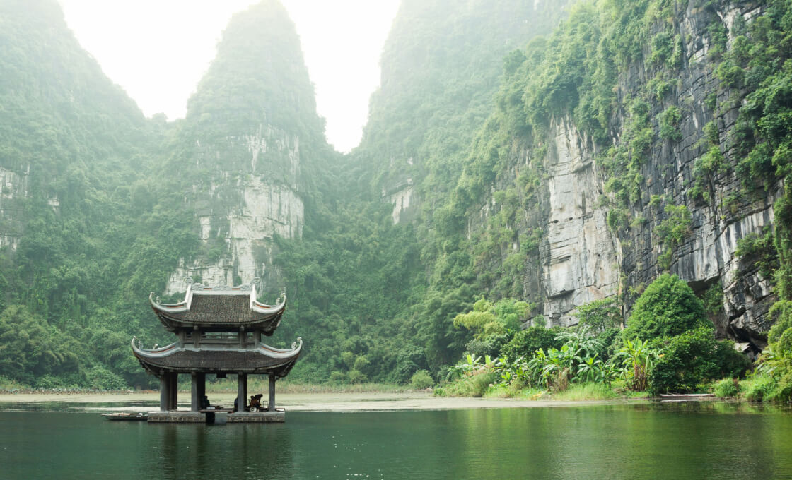 Explore music from Vietnam
